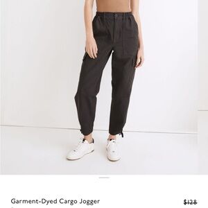 New With Tags Madewell Garment Dyed Cargo Jogger. Black Coal. Size 28.